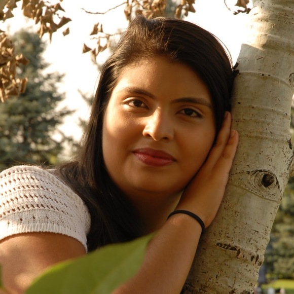 Meet your Posher, Natalia - Picture 1 of 1